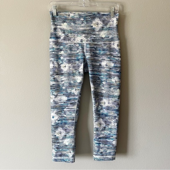 Lululemon Wunder Under Crop Hi-Rise Legging Blurry Belle Multi Blue Size 8 - Picture 2 of 12